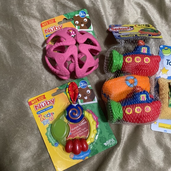 🆕 BABYSHOWER BUNDLE- All items are New and Tagged - Picture 2 of 14